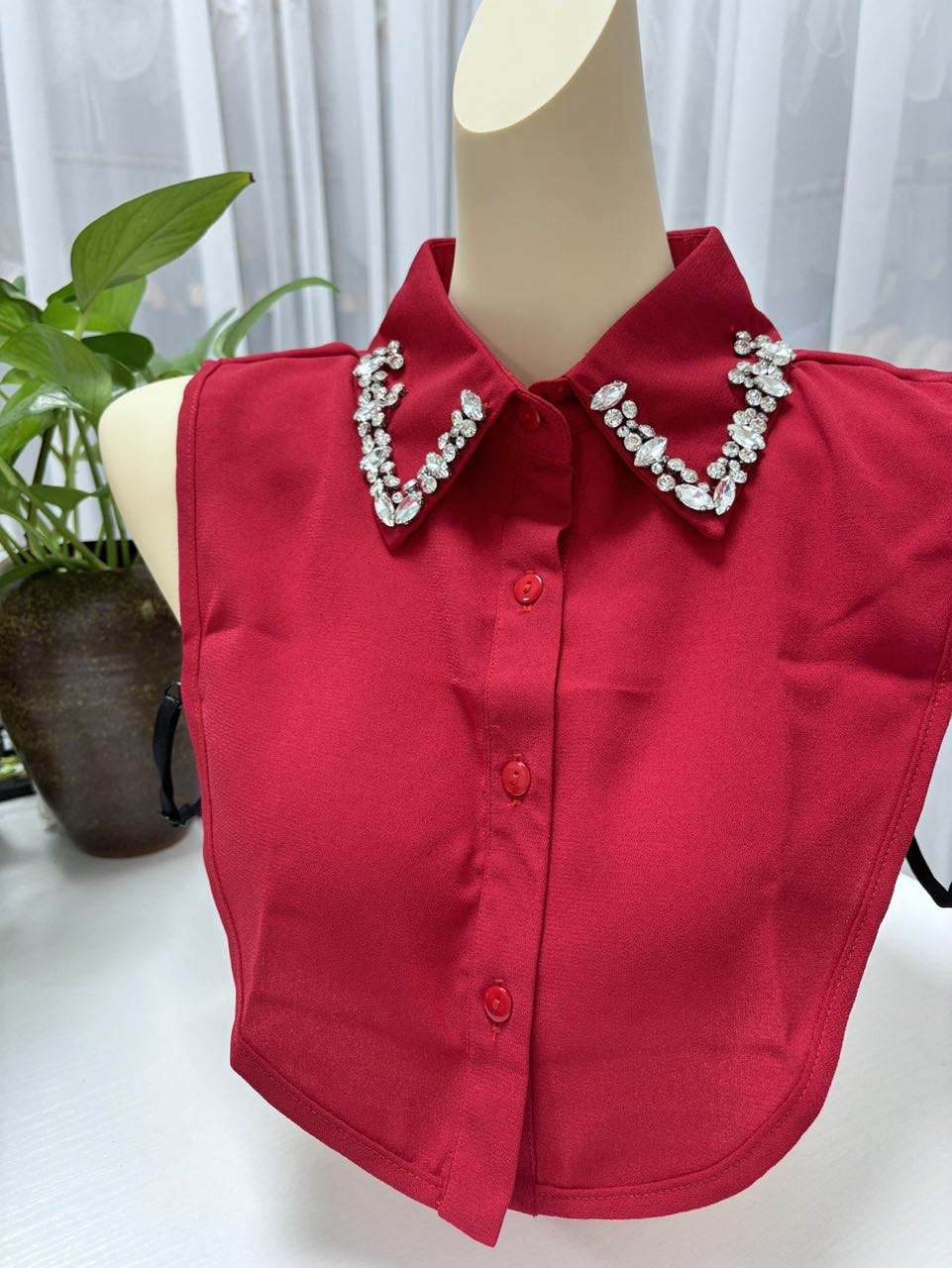 Rhinestone Detachable Collar for Women – Red Statement False Collar Necklace, Elegant Removable Shirt Collar for Sweaters, Dresses & Blouses