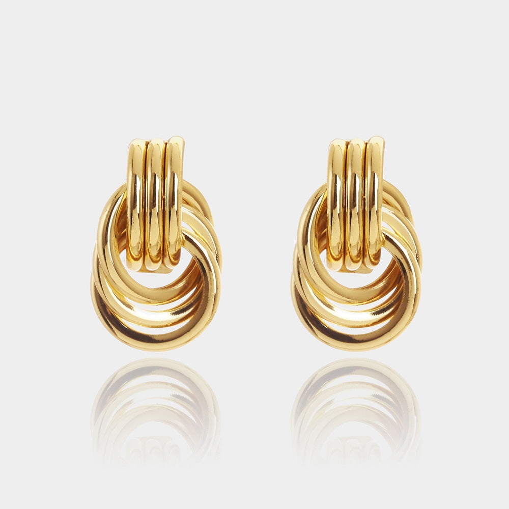Twisted Hoop Link Earrings for Women – Elegant Interlocking Metal Loops, Available in Silver, Gold, or Two-Tone